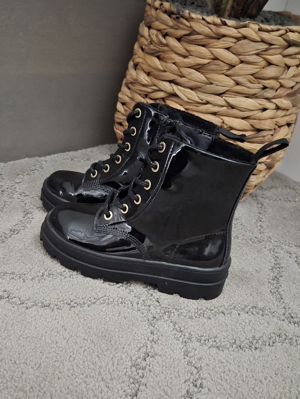 BRAND NEW Kids Black Patent Warm Lined Boots